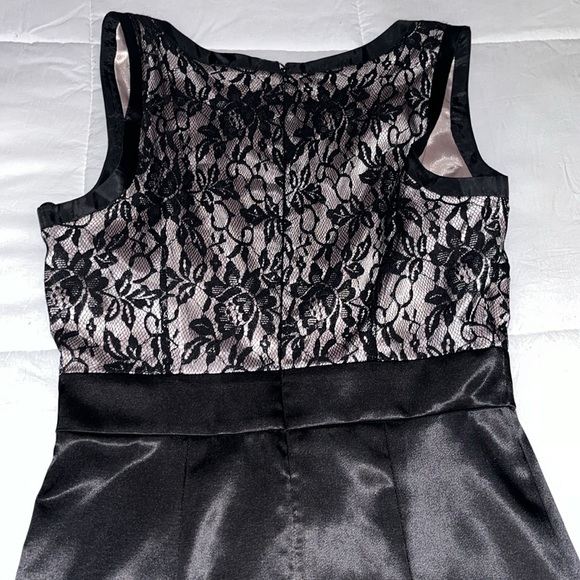 EUC! Max and Cleo size 2 black satin and lace with beautiful button up detail. - Picture 8 of 10